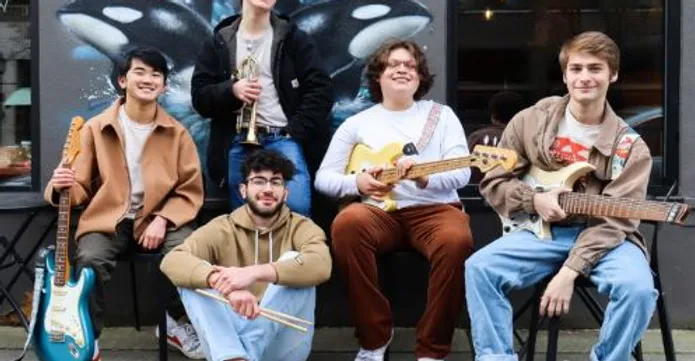 aurora ave band_JPG